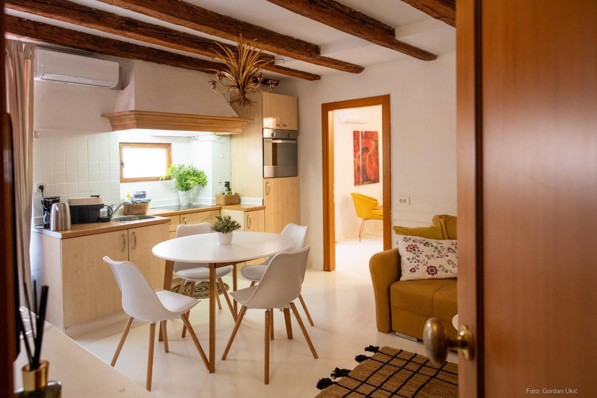 Apartment Jolli روفينج المظهر الخارجي الصورة